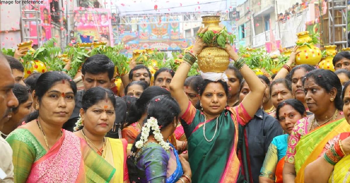 Telangana: MLC Kavitha offers 'Bonam' on Bonalu festival